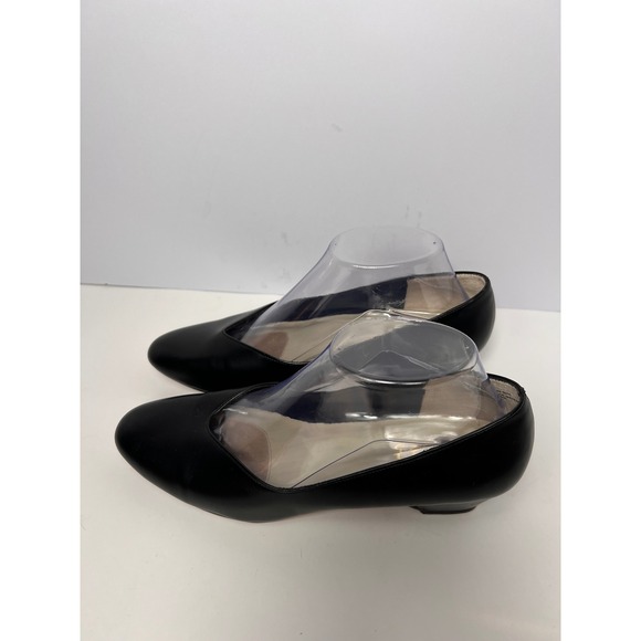 Womens 9 2 5 Black Leather Pointed Toe Low Heel Pumps Career Office Shoes - Picture 1 of 6